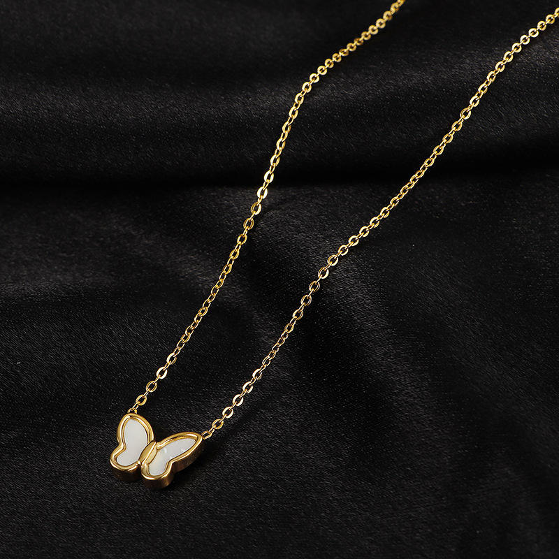 luxury gold plated exquisite titanium steel necklace